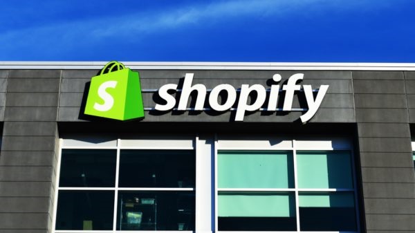 Shopify：向所有商家推出Shopify Flow高级计划