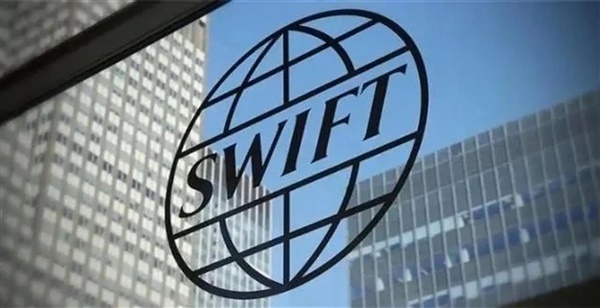 SWIFT电汇和本地银行转账怎么选？跨境B2B/B2C卖家们注意了，答案藏在这里……