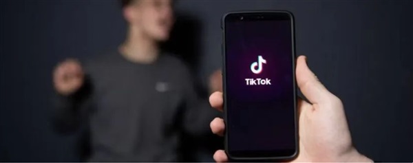 TikTok美国熬过生死局，玩家多平台布局避险-2