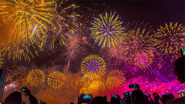 TikTok達(dá)人助力煙花品牌出海，點燃2025元宵節(jié)營銷新花火