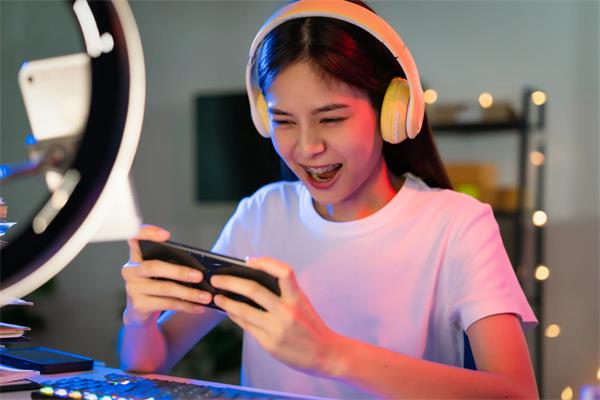 2025手游出海難點如何破解？海外紅人營銷助力品牌突圍